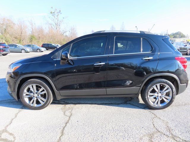 Used 2019 Chevrolet Trax LT w/ Driver Confidence Package FWD image 4