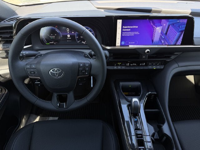 New 2027 Toyota Crown AWD/4WD image 12