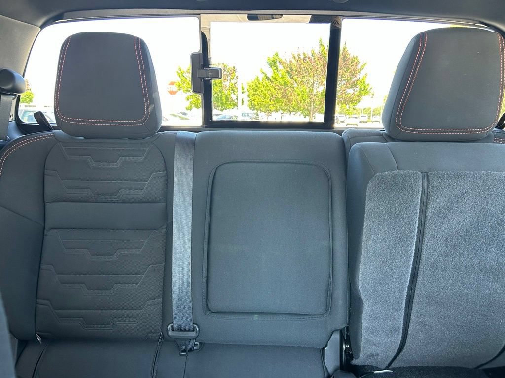 Used 2026 Nissan Frontier PRO-4X AWD/4WD image 12