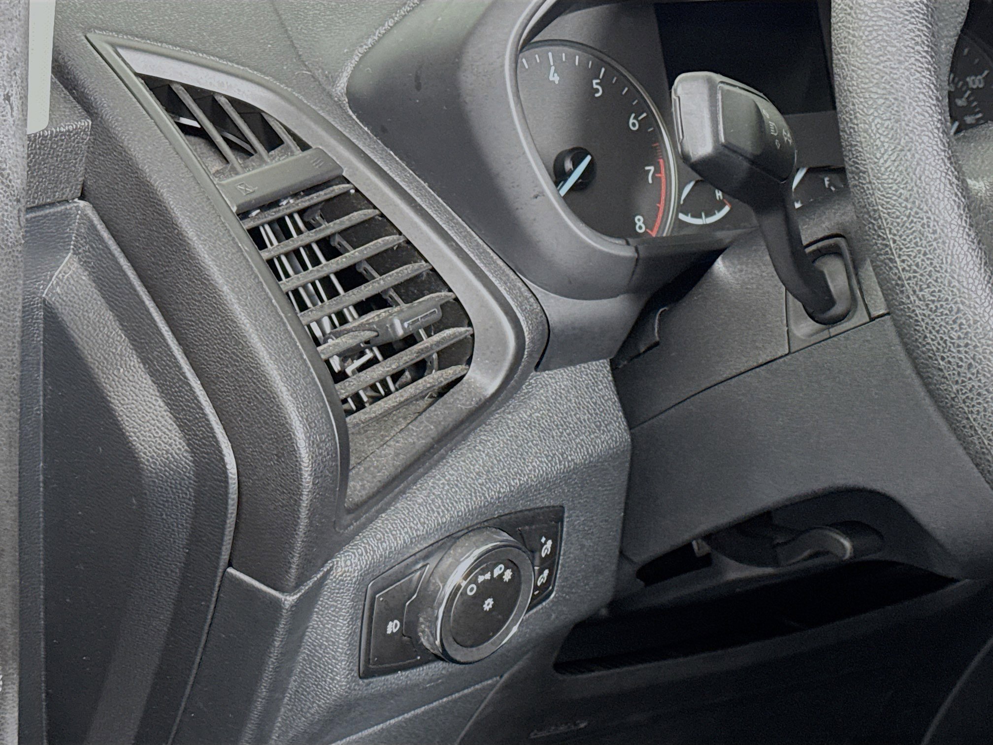 Used 2021 Ford EcoSport SE w/ SE Convenience Package image 10