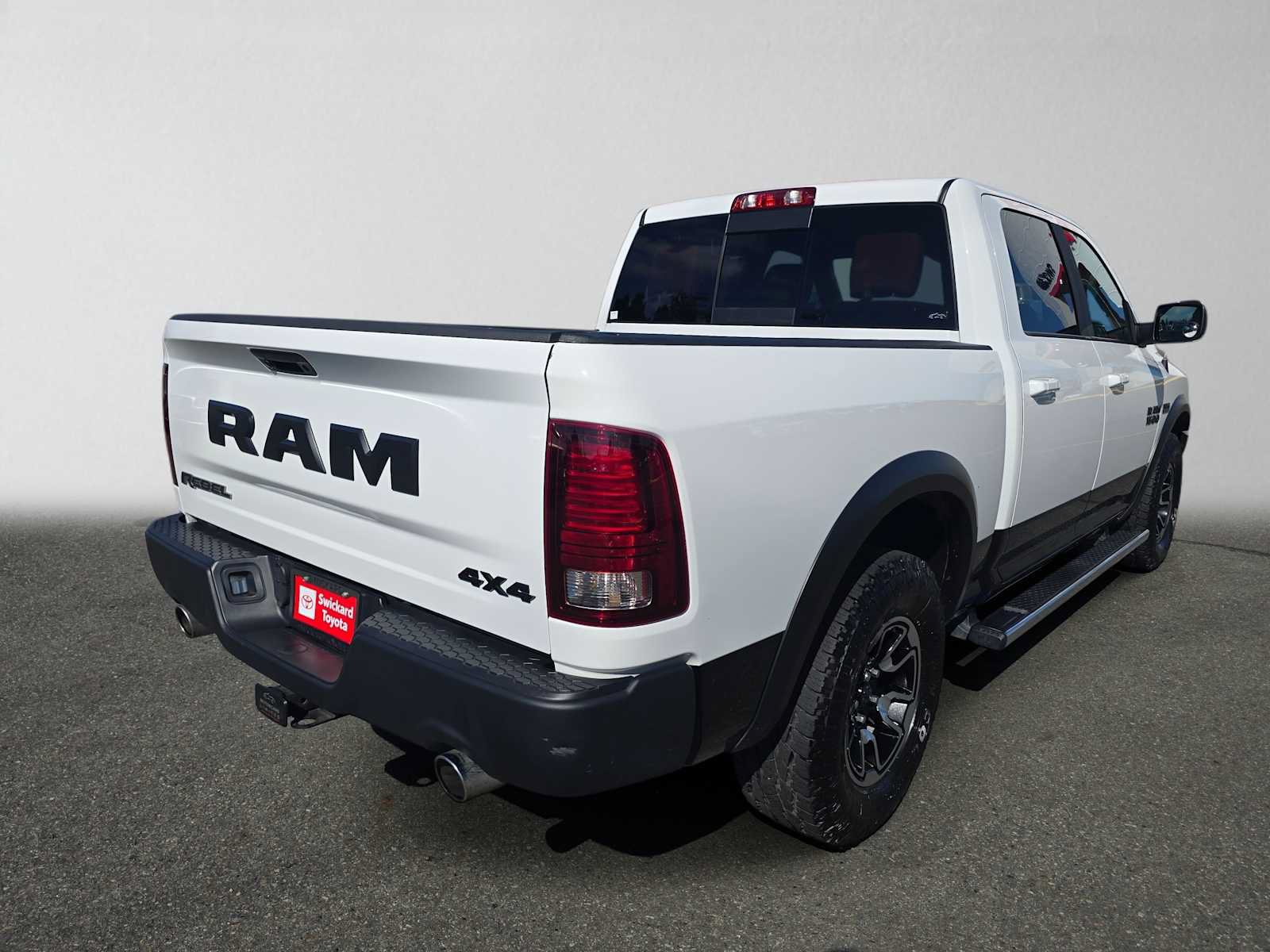 Used 2017 RAM 1500 Rebel w/ Luxury Group AWD/4WD image 3