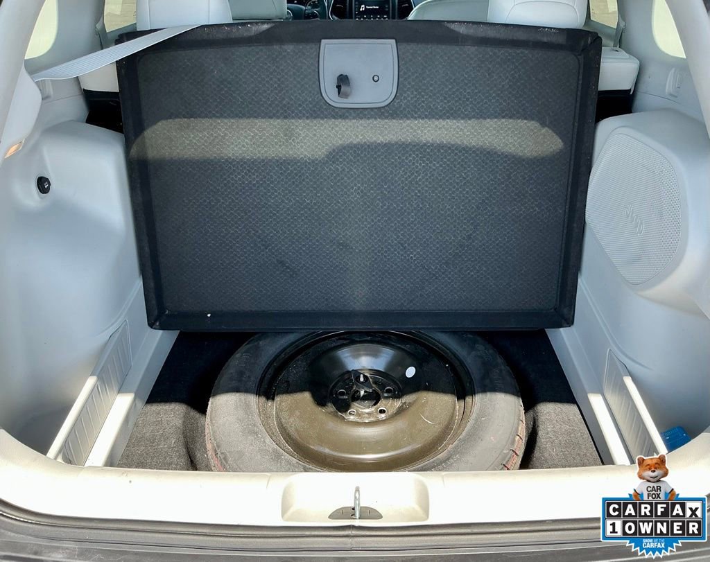 Used 2022 Jeep Cherokee Latitude Lux w/ Sun & Sound Group AWD/4WD image 20