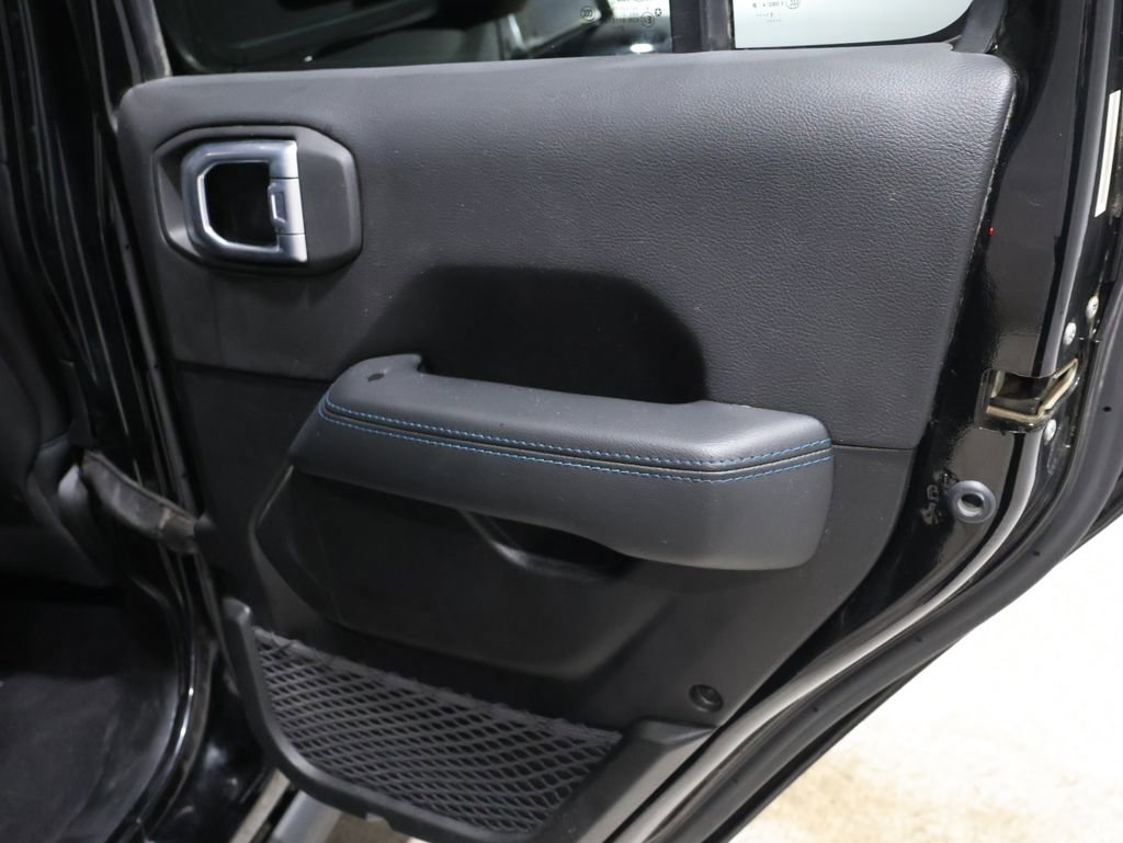 Used 2021 Jeep Wrangler Unlimited Rubicon 4xe w/ Steel Bumper Group image 20