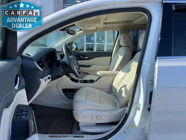 Used 2021 GMC Acadia Denali w/ Denali Ultimate Package AWD/4WD image 8
