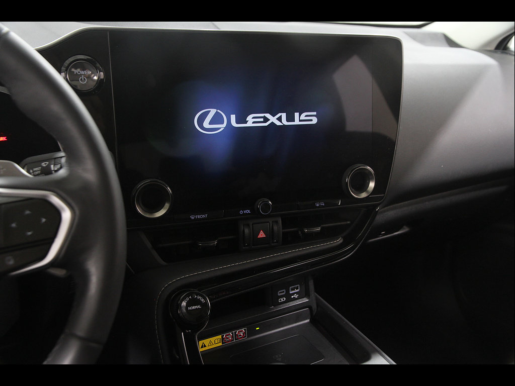 Certified 2024 Lexus NX 350h AWD image 9