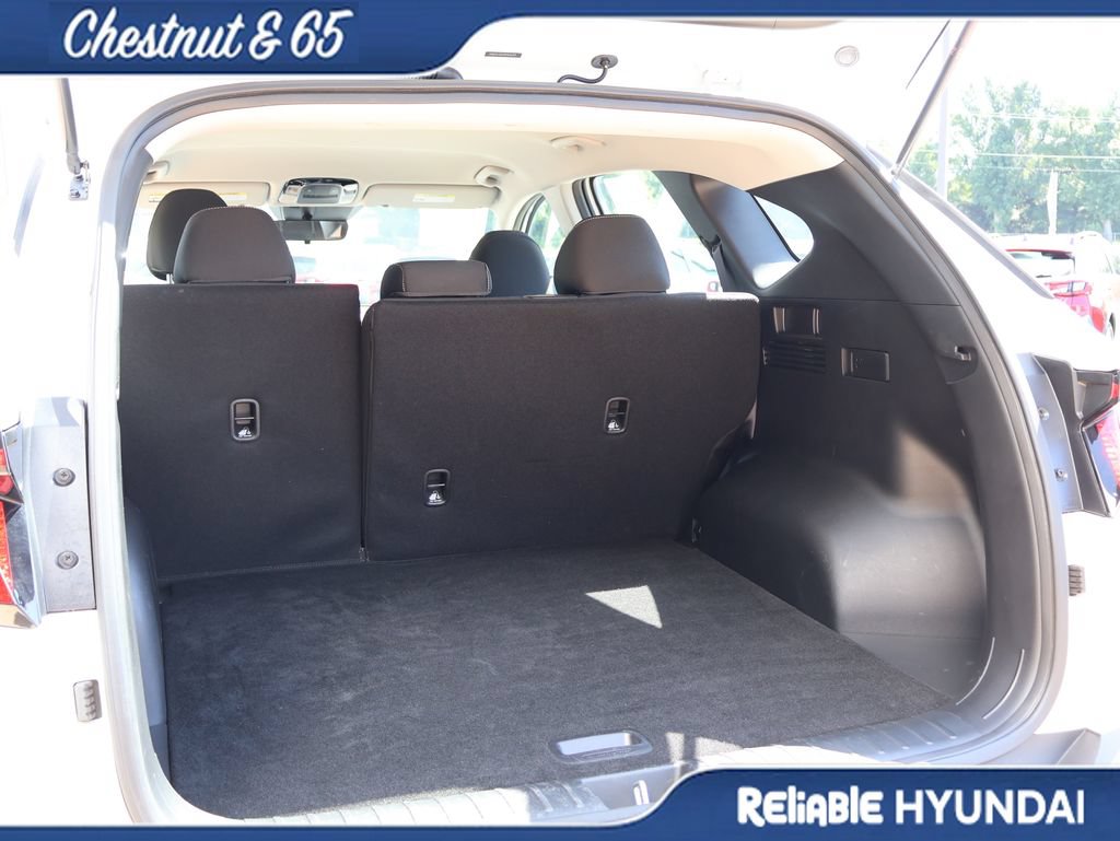 Used 2024 Hyundai Tucson SE FWD image 16