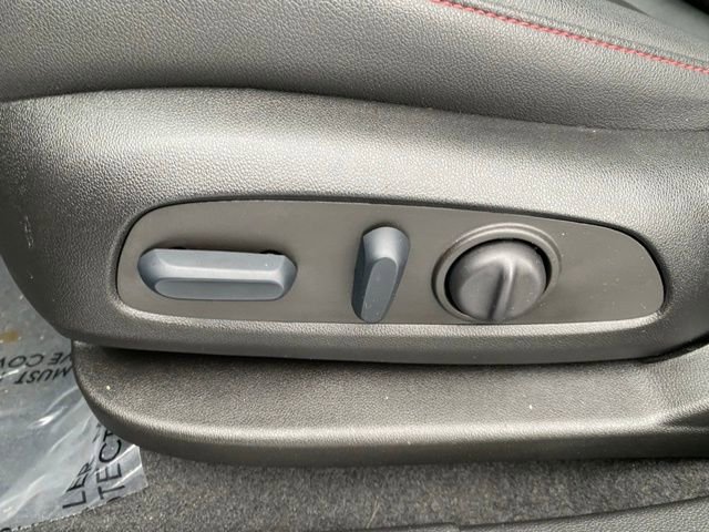 Used 2022 Chevrolet Blazer RS w/ Enhanced Convenience Package image 20