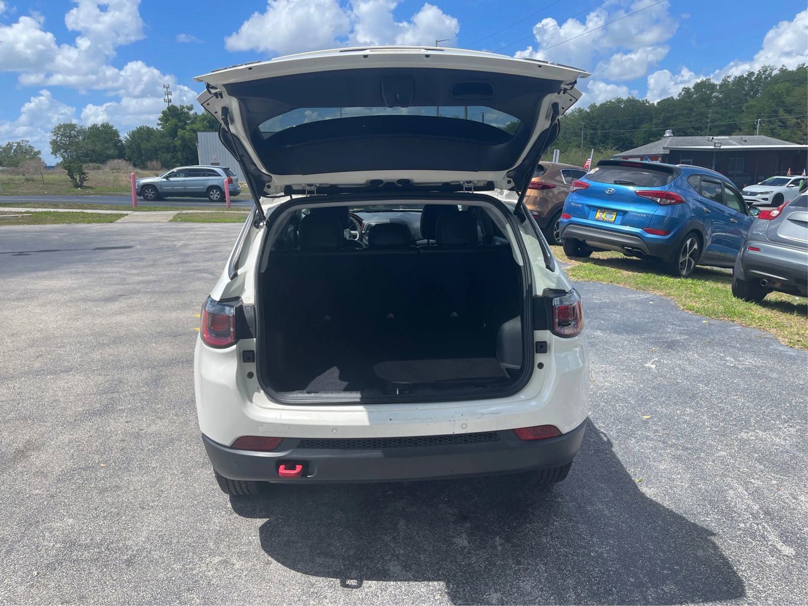 Used 2021 Jeep Compass Trailhawk image 11