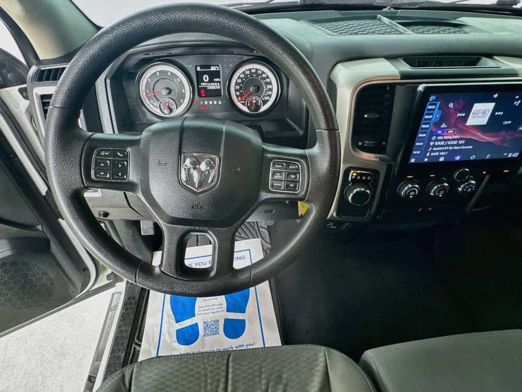 Used 2018 RAM 1500 Classic SLT RWD image 12