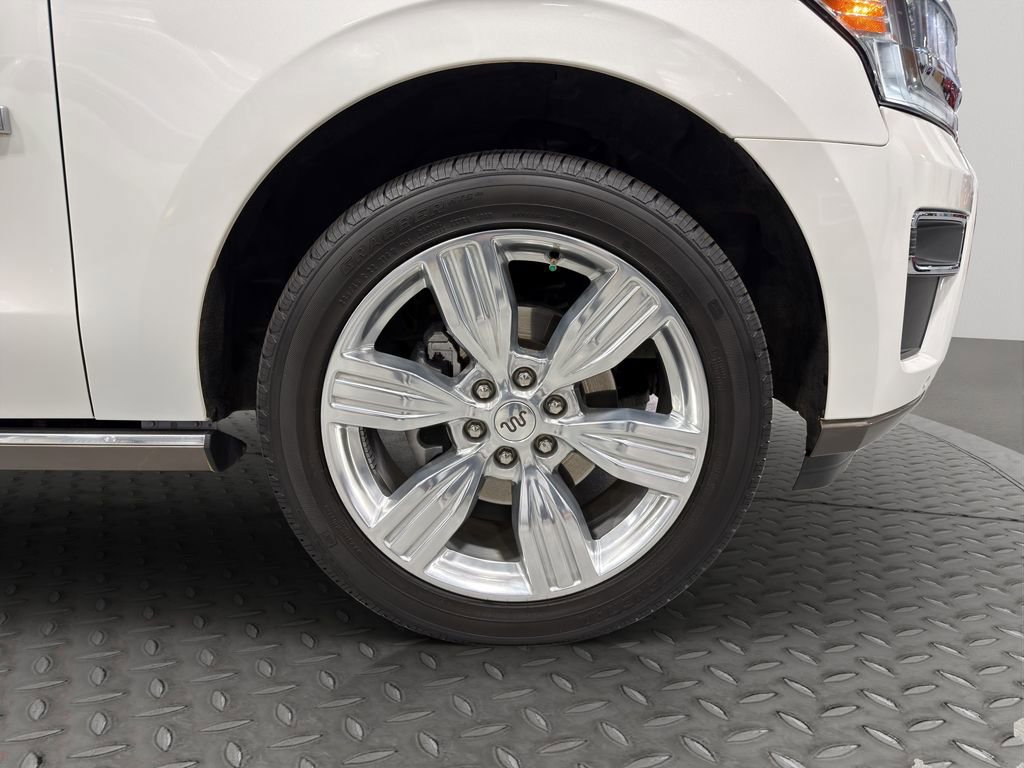 Used 2024 Ford Expedition Max King Ranch image 15