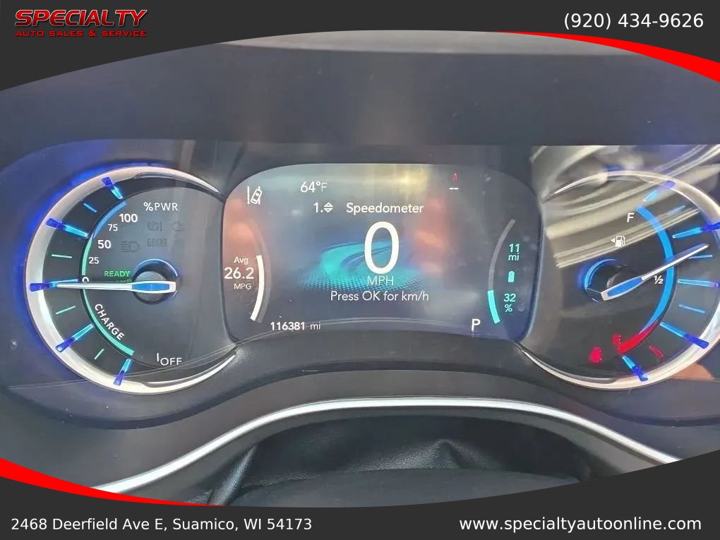 Used 2021 Chrysler Pacifica Touring w/ Cold Weather Group FWD image 10