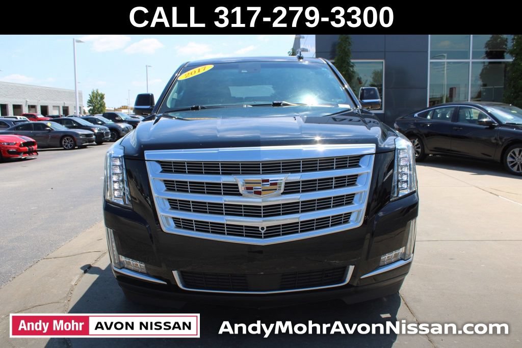 Used 2017 Cadillac Escalade Premium Luxury w/ LPO, Radiant Package AWD/4WD image 2