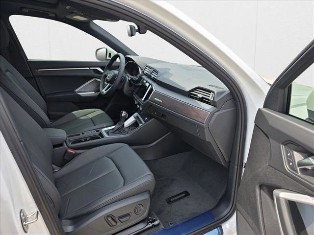 New 2025 Audi Q3 2.0T Premium w/ Convenience Package image 11