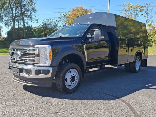 New 2024 Ford F450 XL w/ XL Chrome Package RWD image 5
