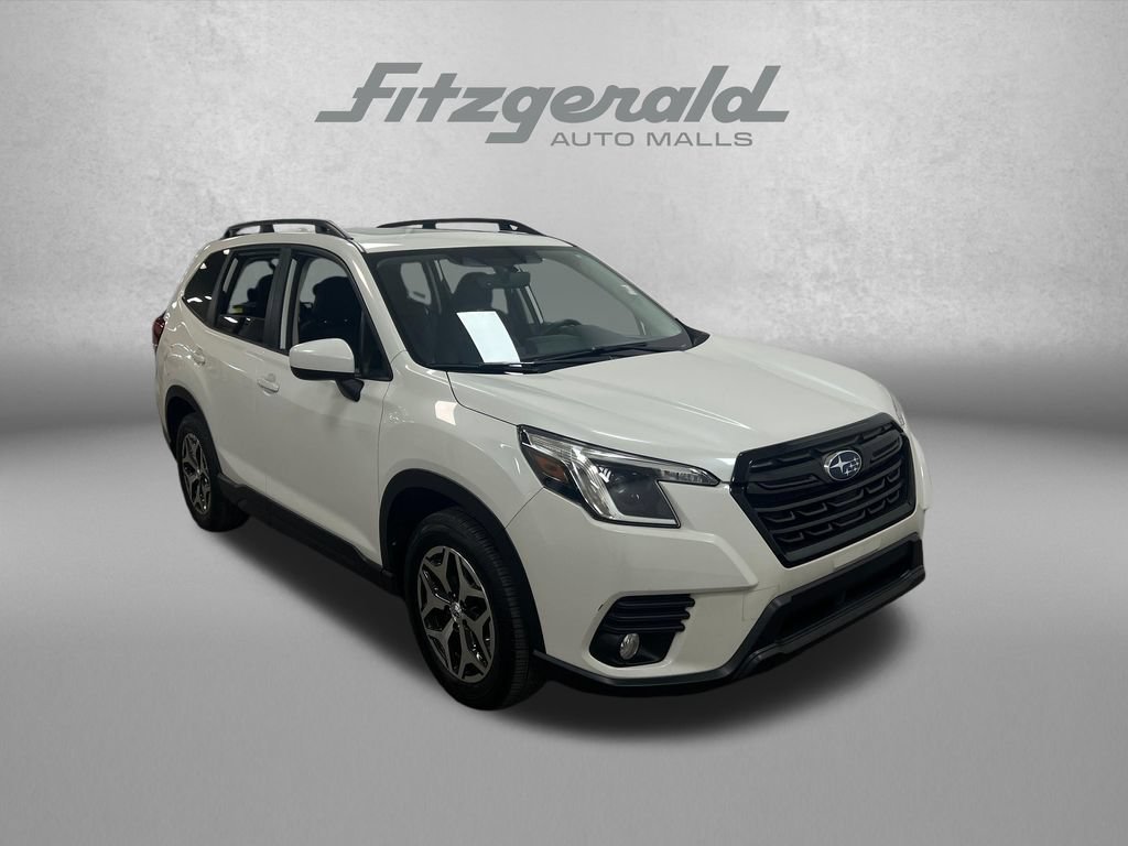 Used 2023 Subaru Forester Premium AWD/4WD image 8