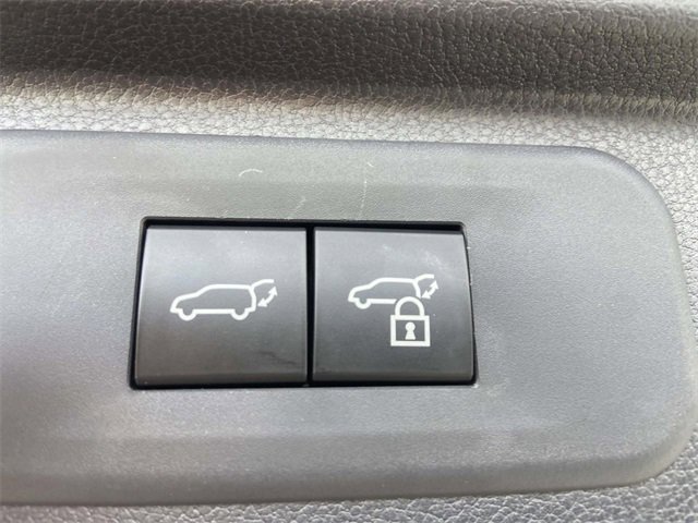 Used 2025 Toyota Grand Highlander AWD Hybrid image 9