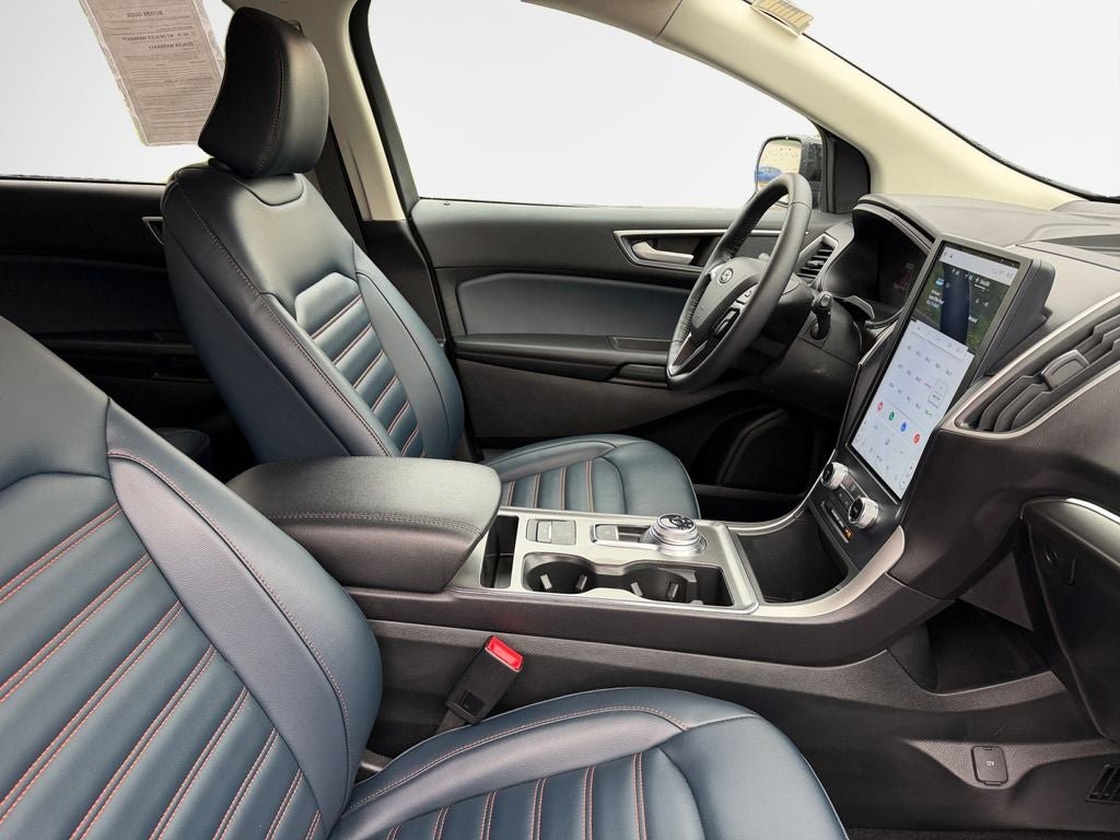 Used 2024 Ford Edge SEL w/ Sport Appearance Package AWD/4WD image 29