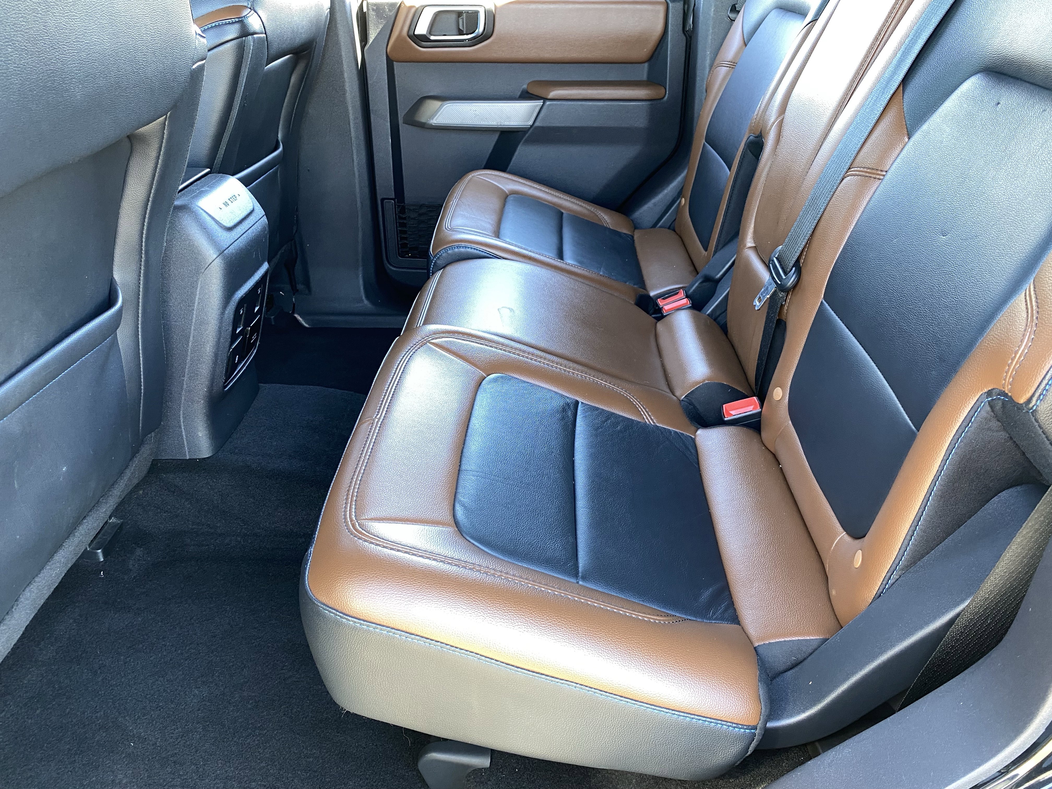 Used 2022 Ford Bronco Outer Banks image 14