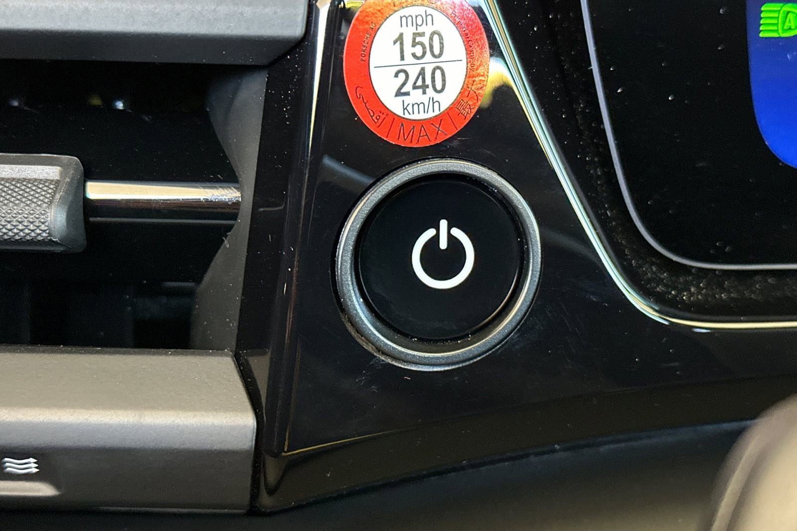 New 2025 Porsche Macan Turbo Electric image 24