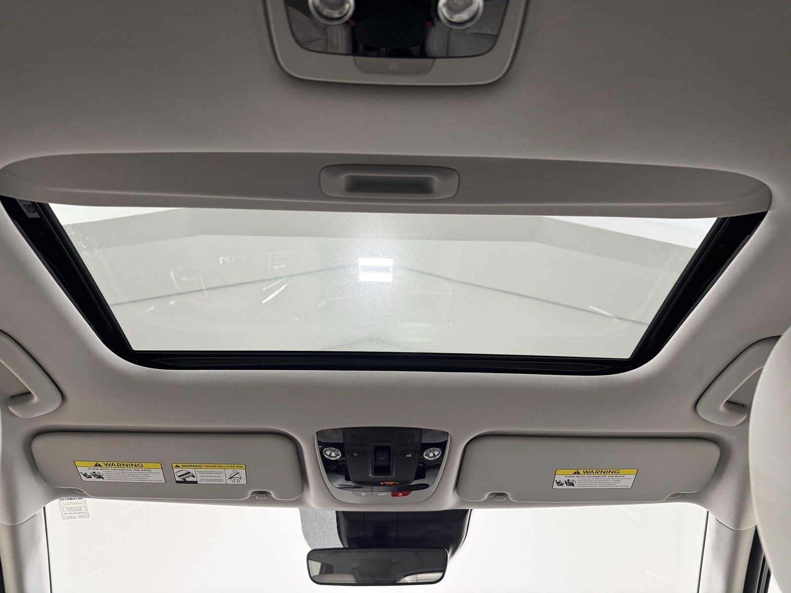 Used 2023 Kia Seltos SX w/ SX Sunroof Package image 24