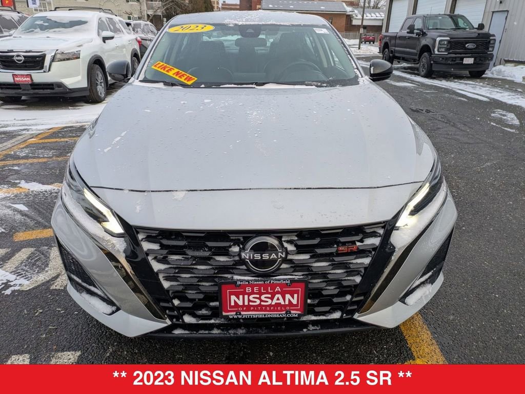 Certified 2023 Nissan Altima 2.5 SR image 9