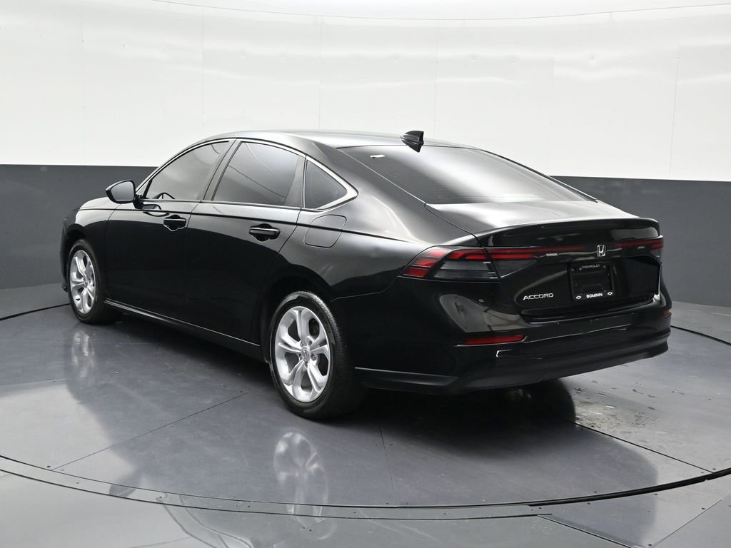 Used 2023 Honda Accord LX image 3