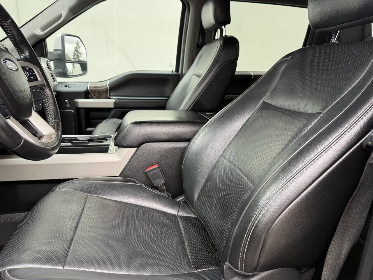 Used 2017 Ford F350 Lariat w/ Lariat Value Package image 48