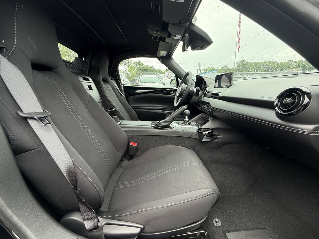 New 2026 MAZDA MX-5 Miata Club RWD image 23