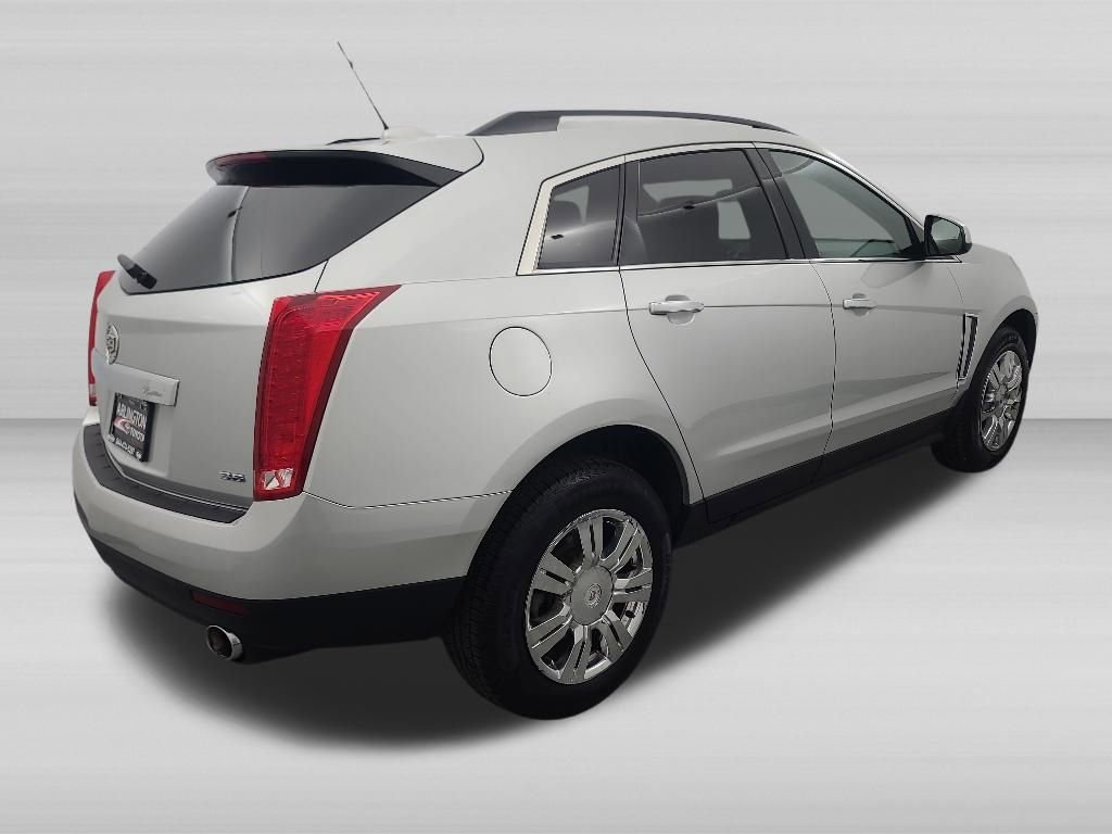 Used 2015 Cadillac SRX FWD image 4