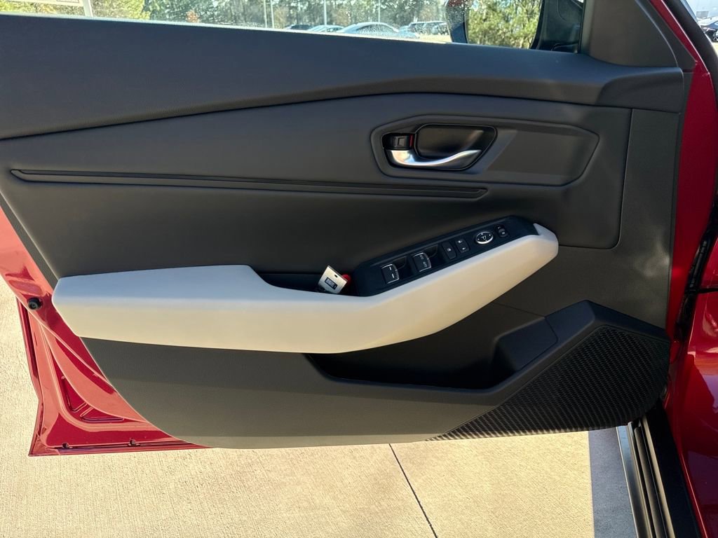 New 2025 Honda Accord SE image 12