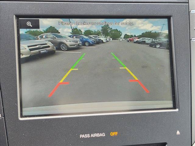 Used 2015 Lincoln MKZ Hybrid w/ Equipment Group 201A Select FWD image 14