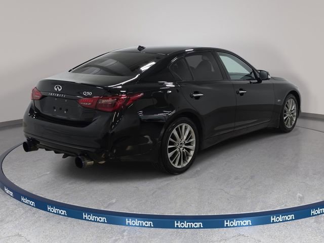 Used 2019 INFINITI Q50 Luxe w/ Essential Package (3.0T Luxe) image 6