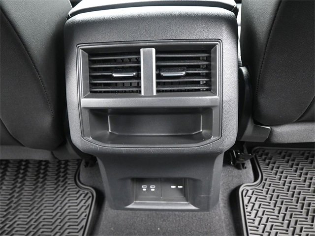 Used 2023 Volkswagen Atlas Cross Sport SE image 24