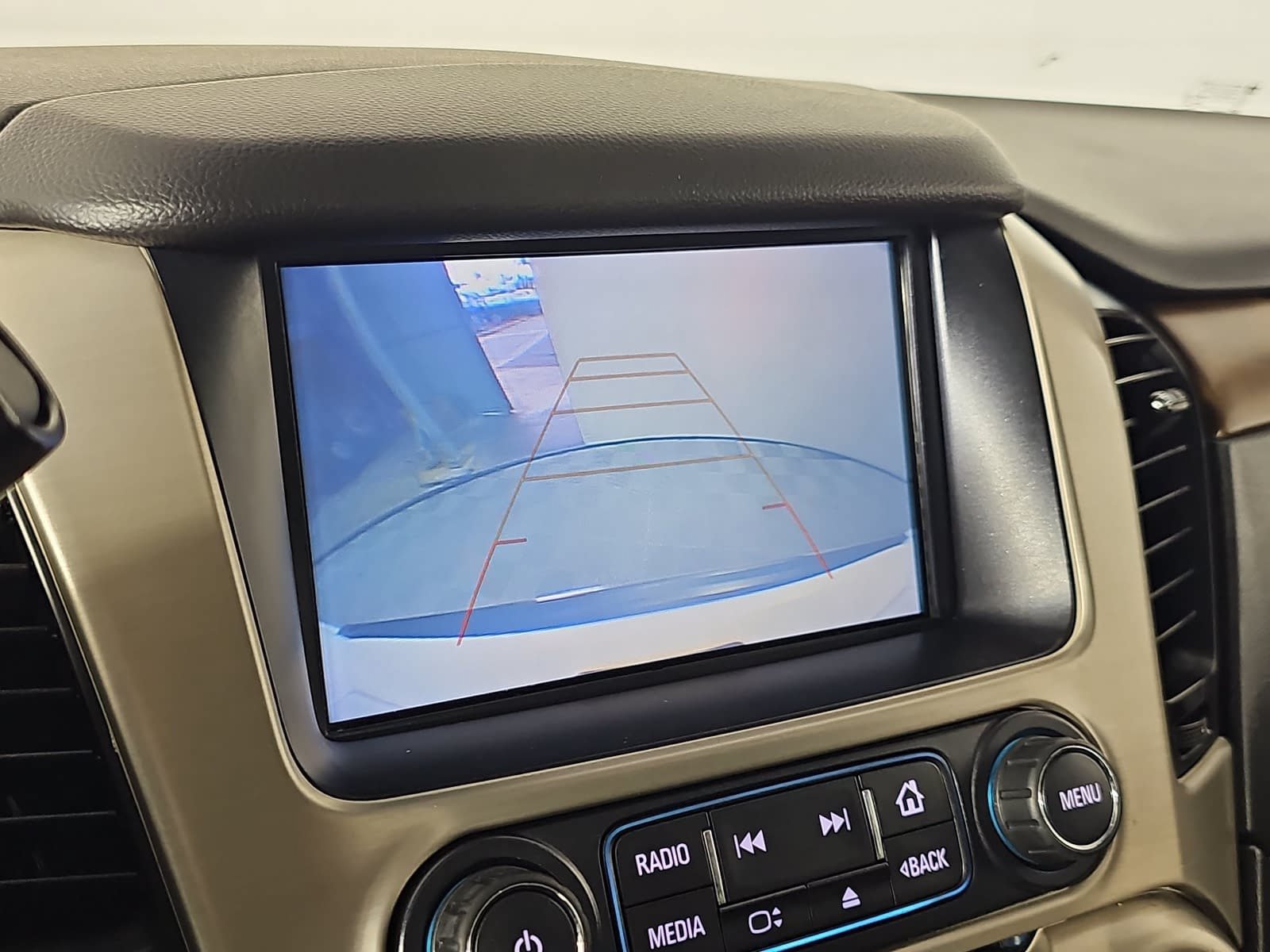 Used 2020 GMC Yukon XL Denali w/ Open Road Package RWD image 23