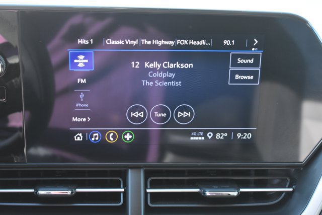 Used 2025 Chevrolet Trax LS w/ LS Convenience Package FWD image 23