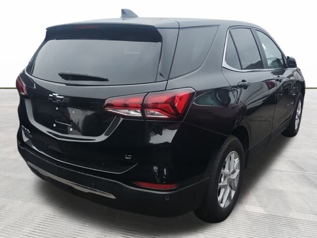Used 2024 Chevrolet Equinox LT w/ LPO, Floor Liner Package image 9