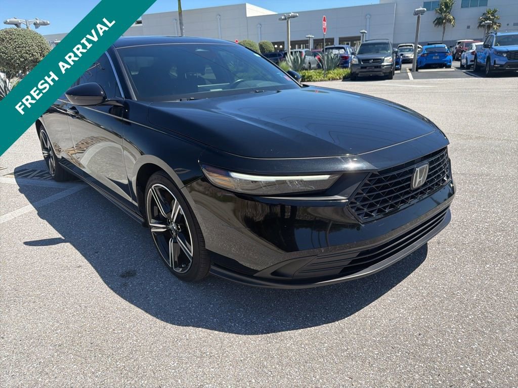 Used 2023 Honda Accord Sport image 4
