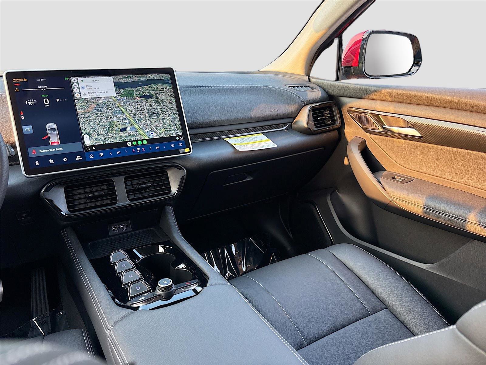 New 2025 VinFast VF 8 Eco image 23