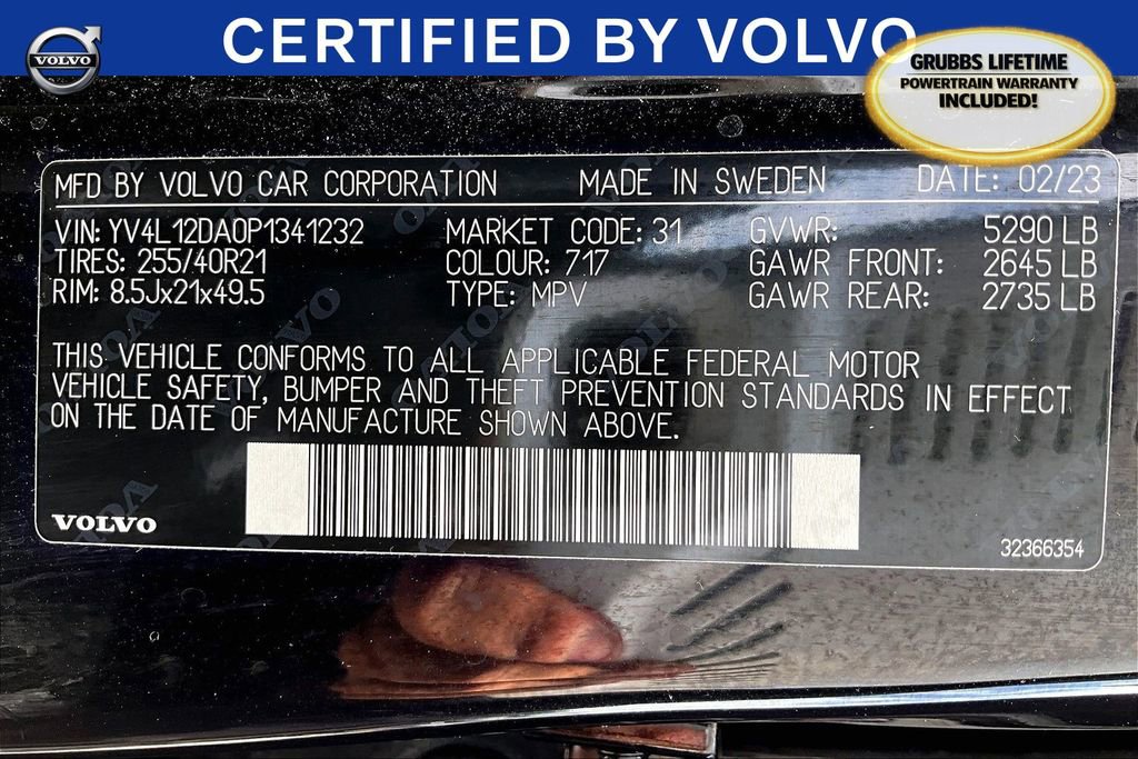Certified 2023 Volvo XC60 B5 Ultimate w/ Climate Package FWD image 43