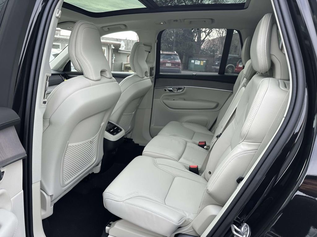 New 2026 Volvo XC90 B6 Ultra w/ Protection Package Premier image 14