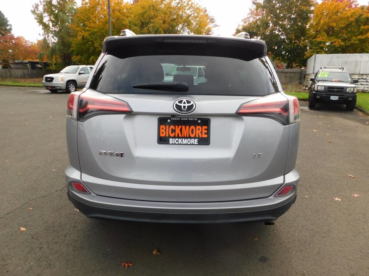 Used 2016 Toyota RAV4 LE image 20