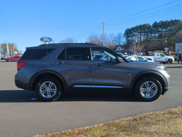 Used 2023 Ford Explorer XLT w/ Equipment Group 202A image 14
