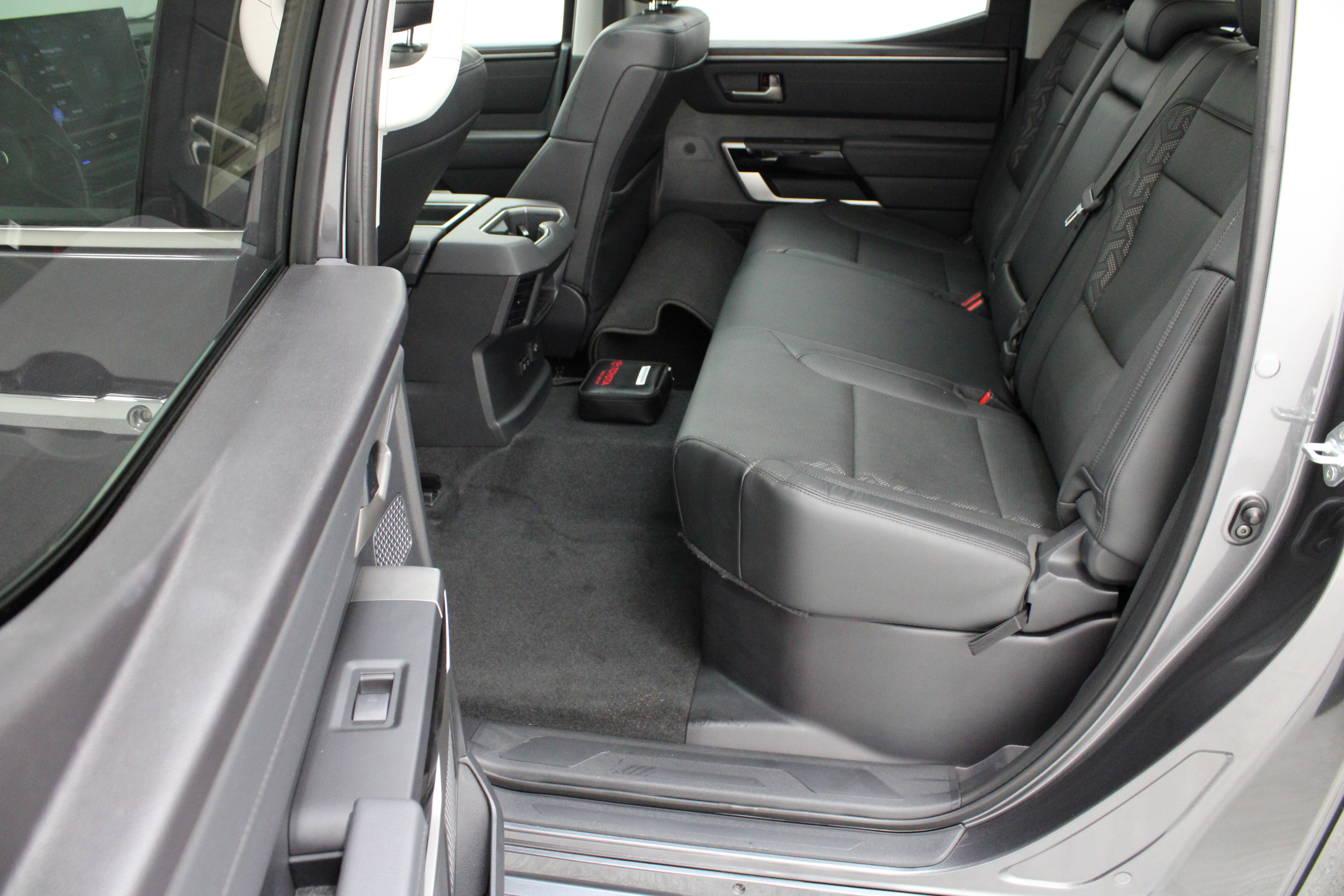 Used 2023 Toyota Tundra Limited RWD image 32