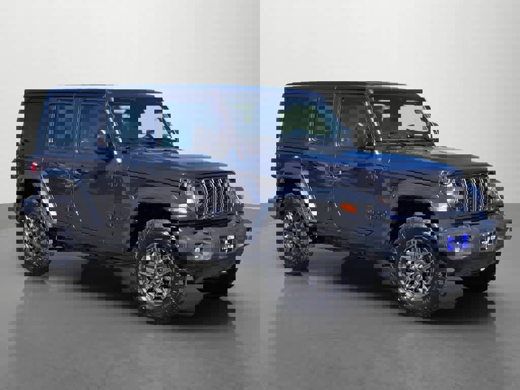 Used 2024 Jeep Wrangler Sport S image 8