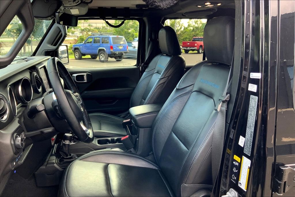 Used 2021 Jeep Wrangler Unlimited Rubicon 4xe w/ Dual Top Group image 25