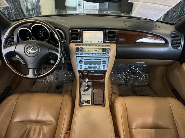 Used 2006 Lexus SC 430 Convertible w/ Preferred Accessory Pkg RWD image 34