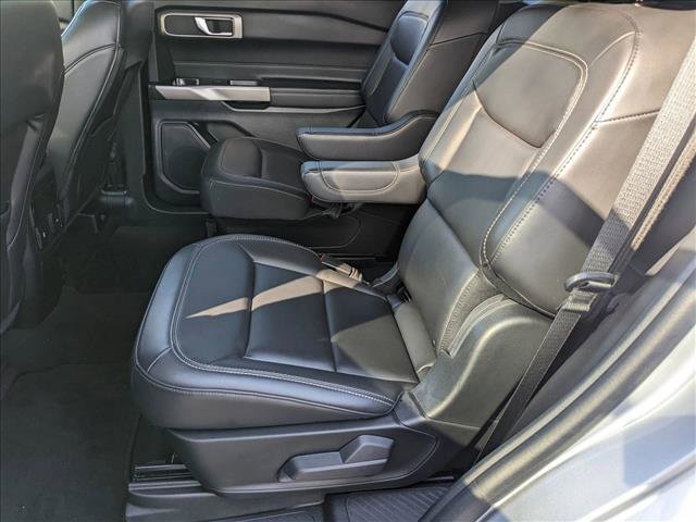 Used 2023 Ford Explorer XLT w/ Equipment Group 202A image 18