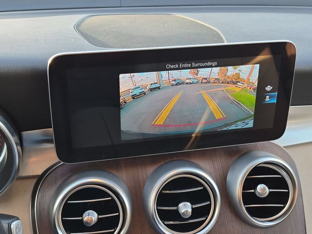 Used 2020 Mercedes-Benz GLC 300 image 15