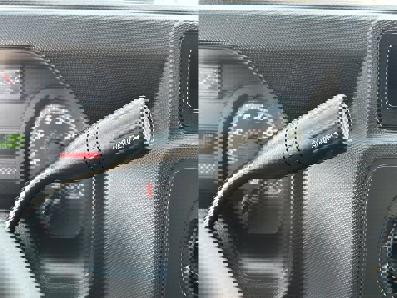 Used 2014 Ford E-250 and Econoline 250 image 27