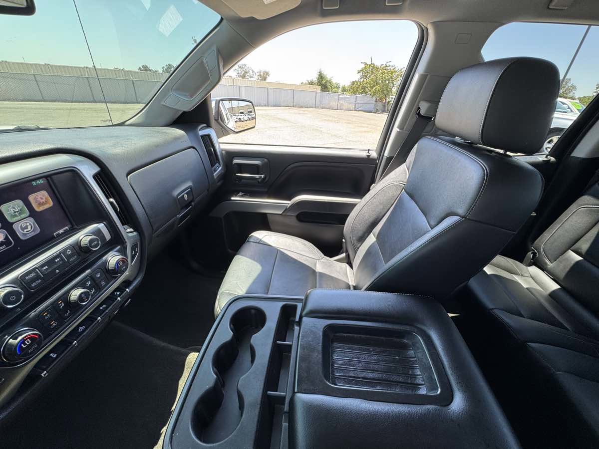 Used 2015 Chevrolet Silverado 1500 LT w/ Custom Sport Edition image 36